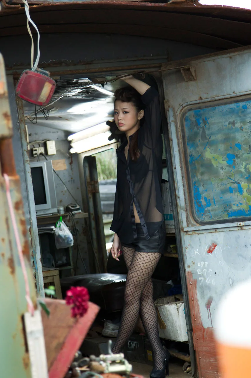 [Sách điện tử H!P] Album ảnh Risa Niigaki số 100 - 90