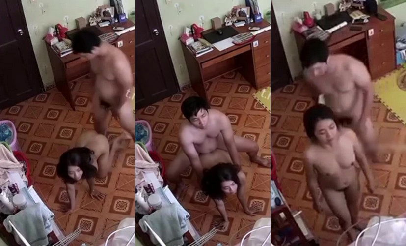 Clip: Hack camera bắt vợ quỳ dưới đất đụ không kịp thở - Clip Hot Việt