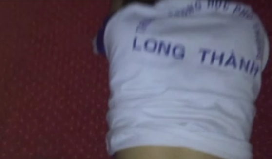Nút cán em học sinh cấp 3 Long Thành - Clip Hot Việt